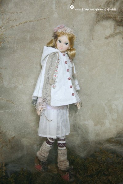 Photo4: cream leg warmers (4)