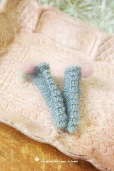 Photo2: Flowers First love shinning blue twist pompom socks (2)