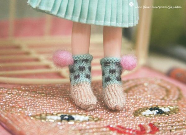 Photo12: 1:12 miniature art works Hand Knit tiny pompom socks  (12)
