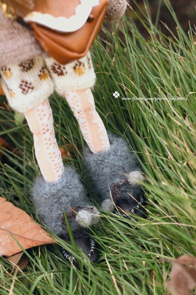 Photo2: mohair grey pompom short shoe cover leg warmers (2)