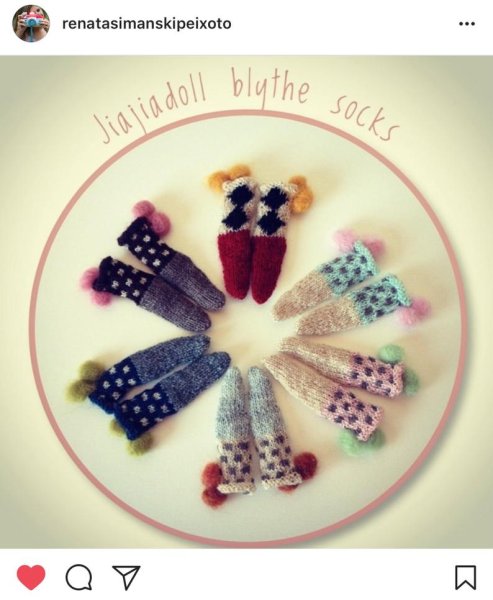 Photo13: 1:12 miniature art works Hand Knit tiny pompom socks  (13)