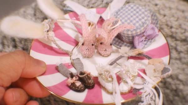 Photo12: 1:12 scare Bunny or Bear Hand Knited boots (12)