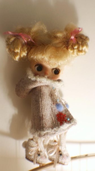 Photo5: 1:12 scare Bunny or Bear Hand Knited boots (5)