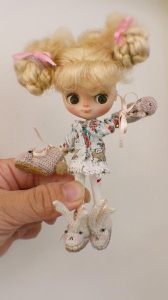 Photo3: 1:12 scare Bunny or Bear Hand Knited boots (3)