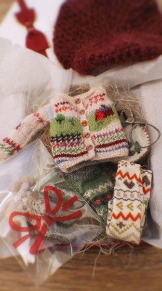 Photo8: happy farm sweater  (8)