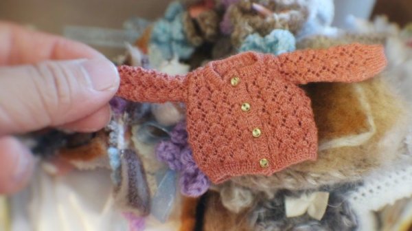 Photo5: 2 pieces - pink mohair hollow bowknots lace sweater and bowknot brooch (5)