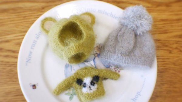 Photo5: grey mohair pompom hat (5)