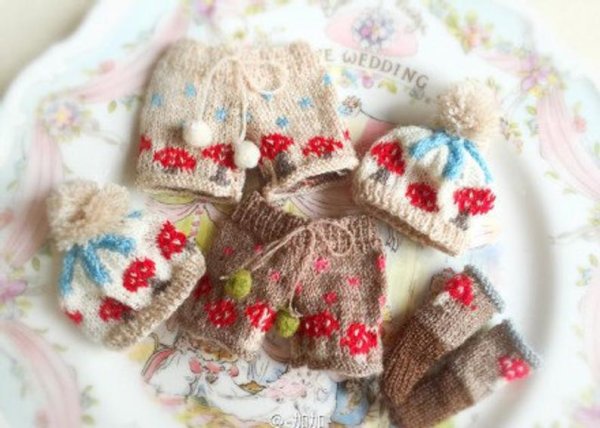 Photo5: mushroom shorts in cream (5)