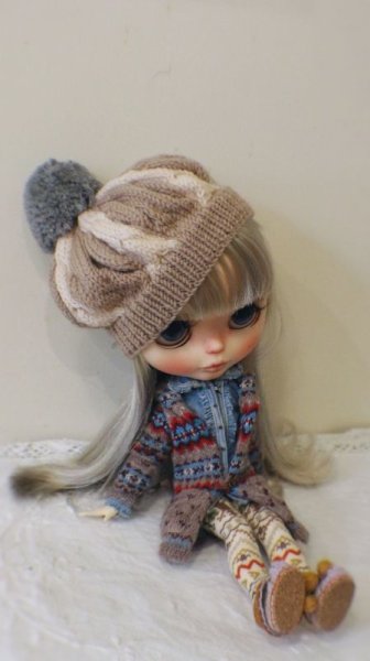 Photo8: camel meat dumpling pompom hat (8)