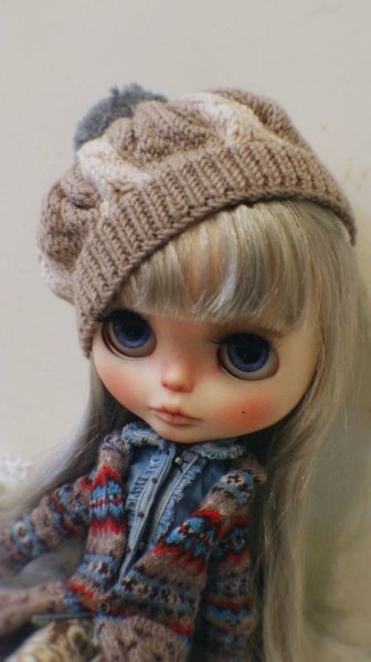 Photo9: Vintage pattern Sweater in camel (9)