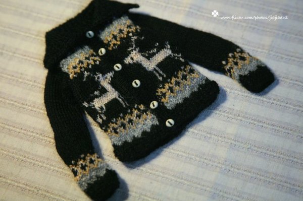 Photo4: black deer sweater (4)