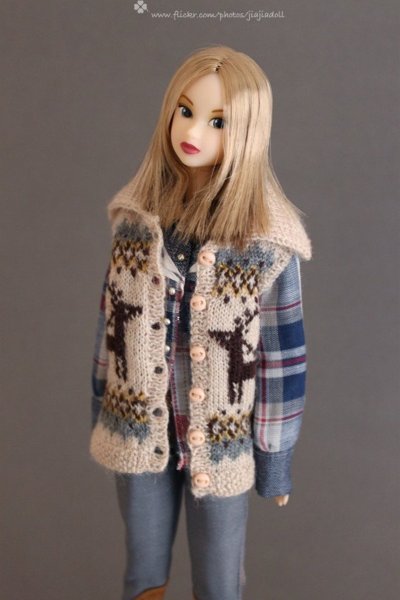 Photo5: cream deer sweater (5)