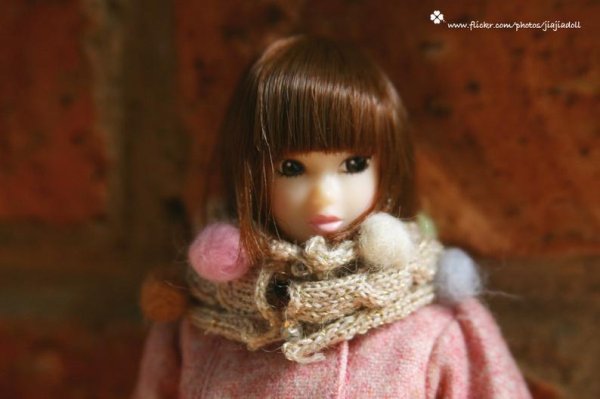 Photo3: color pompom cape in cream (3)
