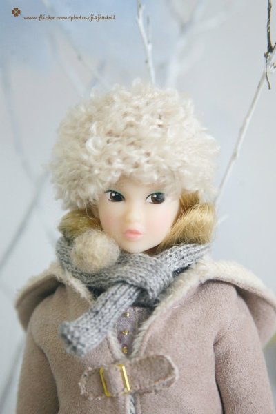 Photo4: grey scarf (4)