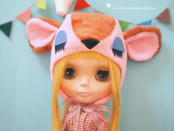 Photo13: sleeping deer hat (13)