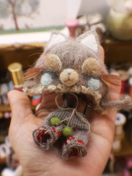 Photo5: sleeping kitty hat in mint (5)