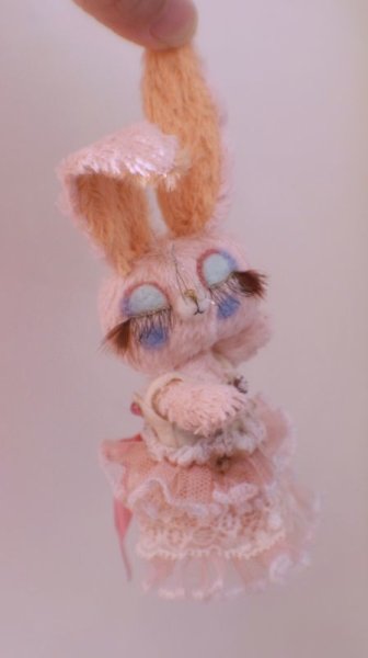 Photo19: Sleeping Bunny in soft pink (19)