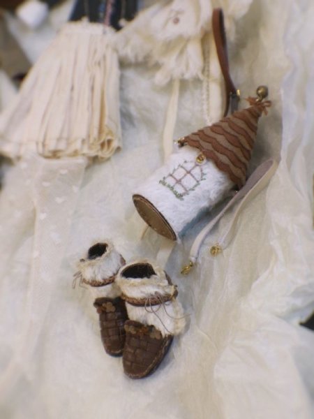 Photo16: round fur house bag- many way to use (of find my red velvet set) (16)