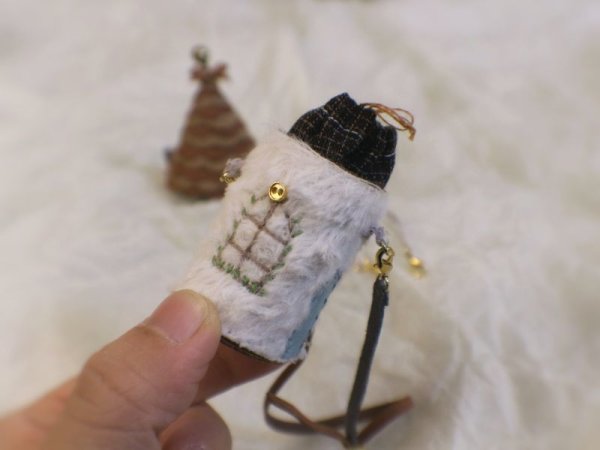 Photo19: round fur house bag- many way to use (of find my red velvet set) (19)