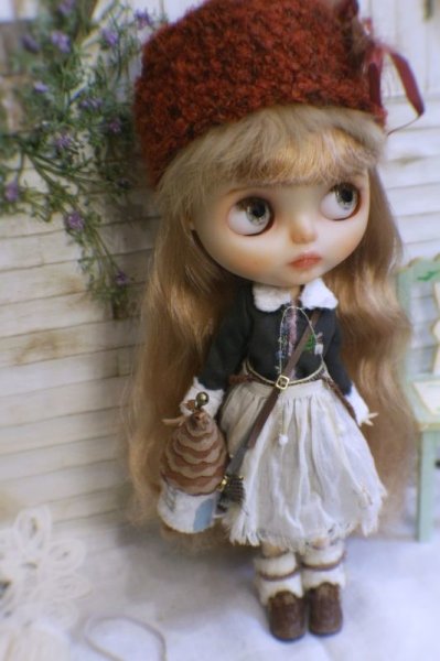 Photo14: round fur house bag- many way to use (of find my red velvet set) (14)