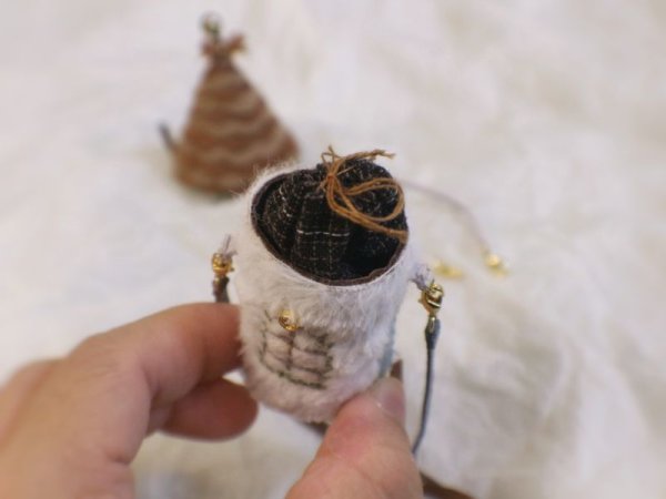 Photo17: round fur house bag- many way to use (of find my red velvet set) (17)