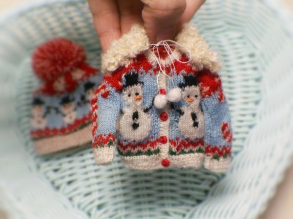 Photo2: 2 pieces snow man sweater with cape (2)
