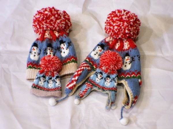 Photo12: snow man pompom hat  in earmuff style (12)