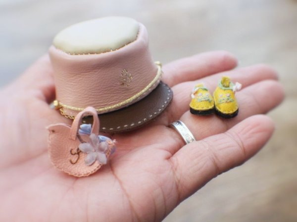 Photo7: pink 2 way leather  hat (7)