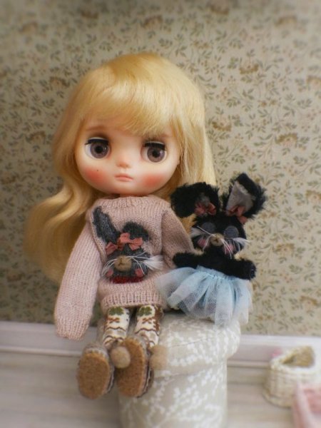 Photo8: Sleeping bunny hello style sweater in grey of dark grey bunny (8)