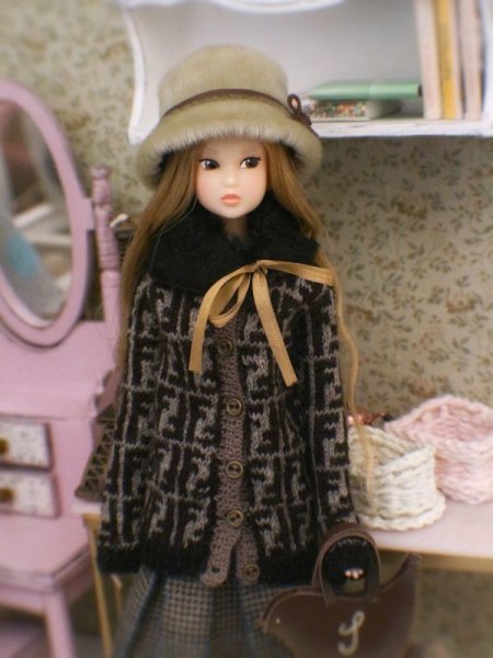 Photo9: 2 way fur and leather hat (fendi set) (9)