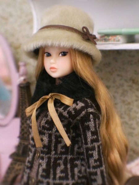 Photo2: 2 way fur and leather hat (fendi set) (2)