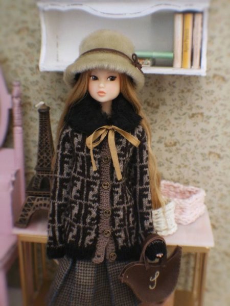 Photo11: 2 way fur and leather hat (fendi set) (11)