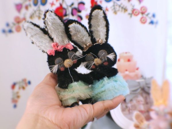 Photo2: Sleeping Bunny in soft black (2)