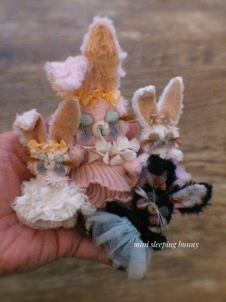 Photo10: Mini Sleeping Bunny in pink (10)