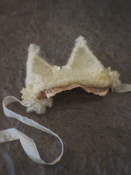 Photo2: warmly kitty flower head band (of The beginning of Dream ) (2)