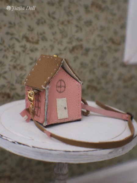 Photo2: hand sewing and embroidered little pink house bag( of our times) (2)