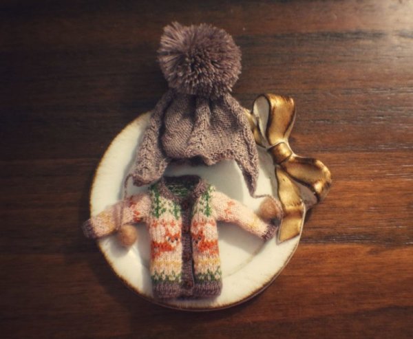 Photo4: cream fox sweater  (4)