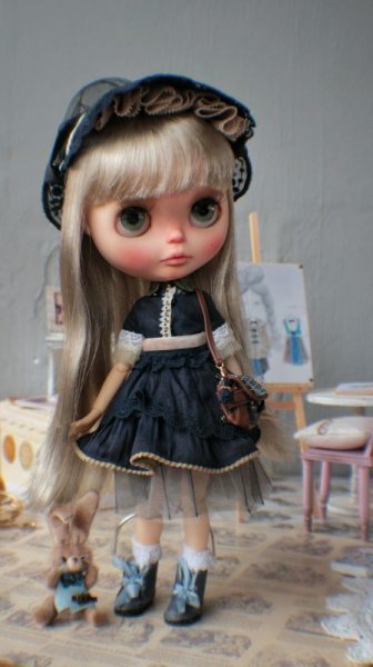 Photo9: hand sewing grey leather ribbon boots (of Irene's Lunch set) (9)