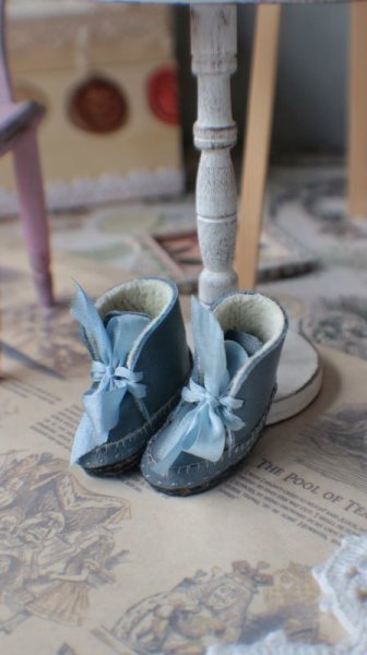 Photo3: hand sewing grey leather ribbon boots (of Irene's Lunch set) (3)