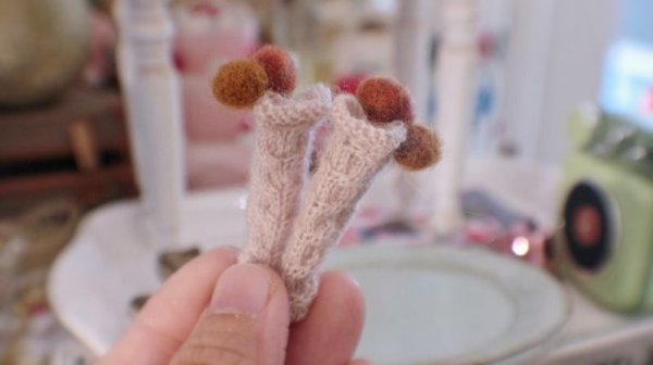 Photo2: cream twist pompom socks long version  (2)