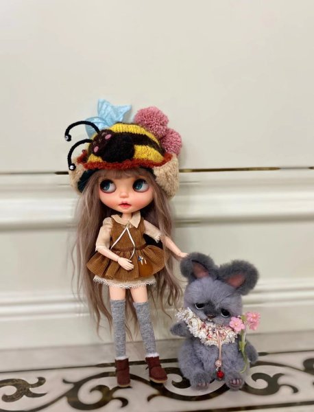 Photo5: happy bee hat (many ways to wear) (5)