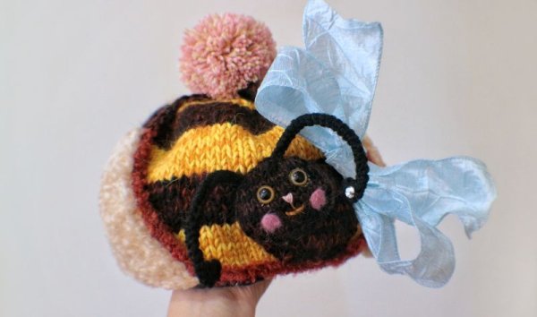 Photo8: happy bee hat (many ways to wear) (8)