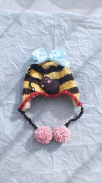 Photo2: happy bee hat (many ways to wear) (2)