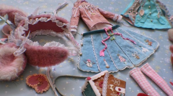 Photo15: the gingerbread house snowman want to live in (Pure & Peace Blessing to you) (15)