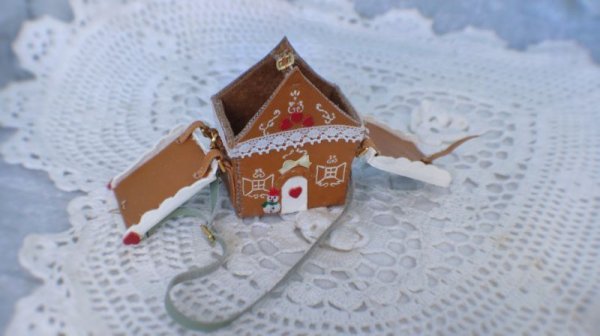 Photo6: the gingerbread house snowman want to live in (Pure & Peace Blessing to you) (6)