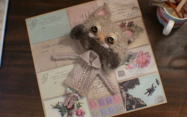 Photo6: Chihuahua hat in cream (6)