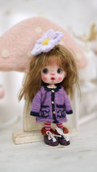 Photo7: violet Chanel sweater (7)