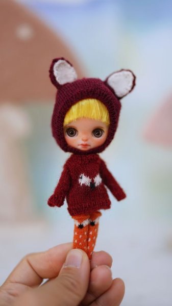 Photo2: fox sweater (2)