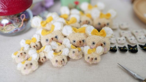 Photo19: cream bear hairpin (19)