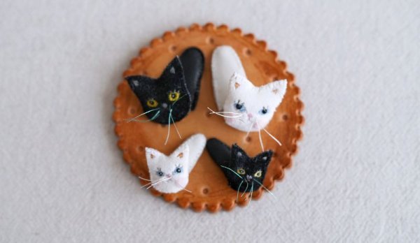 Photo5: white kitty hairpin (5)